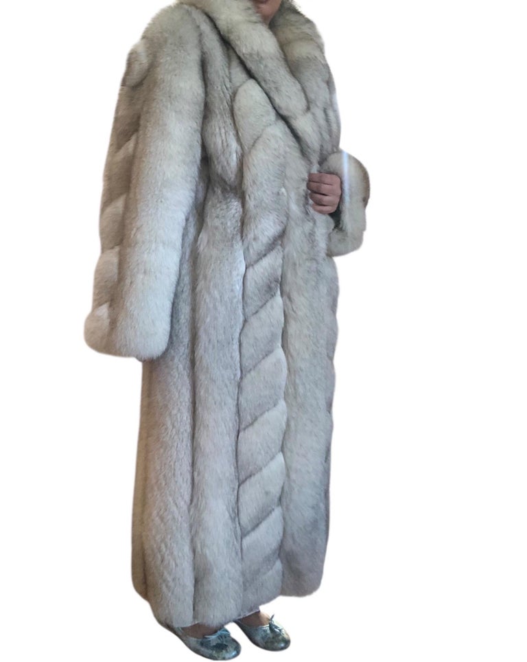 Mint chevron Norwegian fox fur coat 12/M