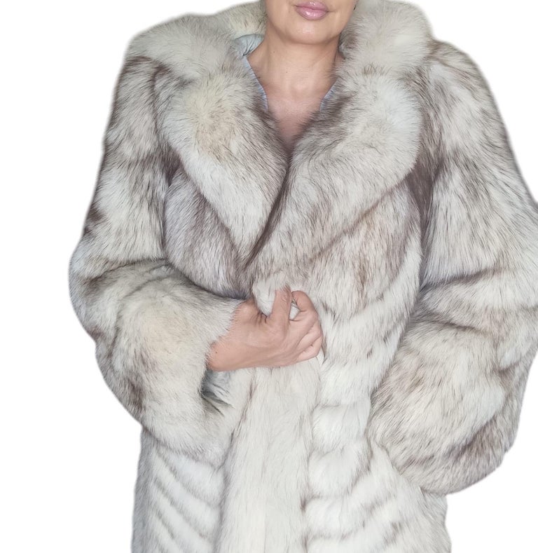 Vintage chevron Norwegian fox fur coat 4-6 ~no duties