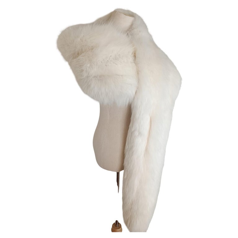 Holt Renfrew White Fox Fur Cape Shrug Stole Boa wedding ~no duties