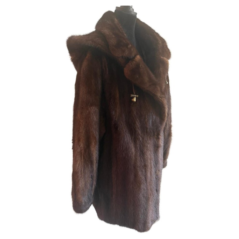 Unused demi buff mink fur coat with a hood size 10 ~no duties